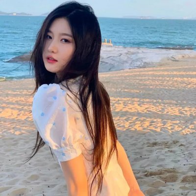 这个少侠有点冷